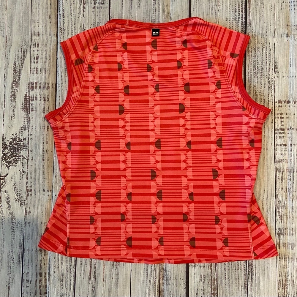 Rei Red Crop Top. Size Small. Euc — image 5 of 6